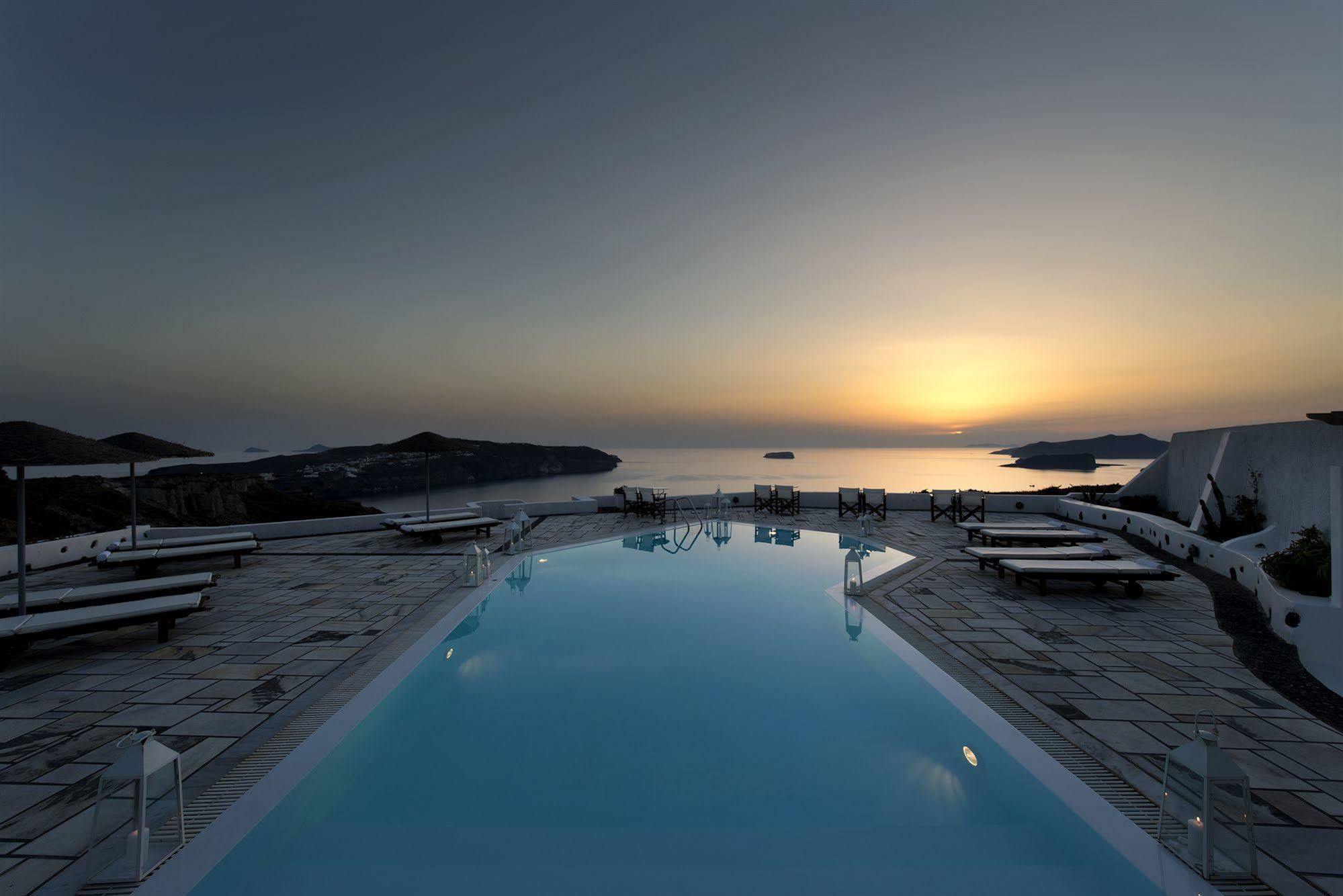 Caldera'S Dolphin Suites Megalochori  Exteriör bild